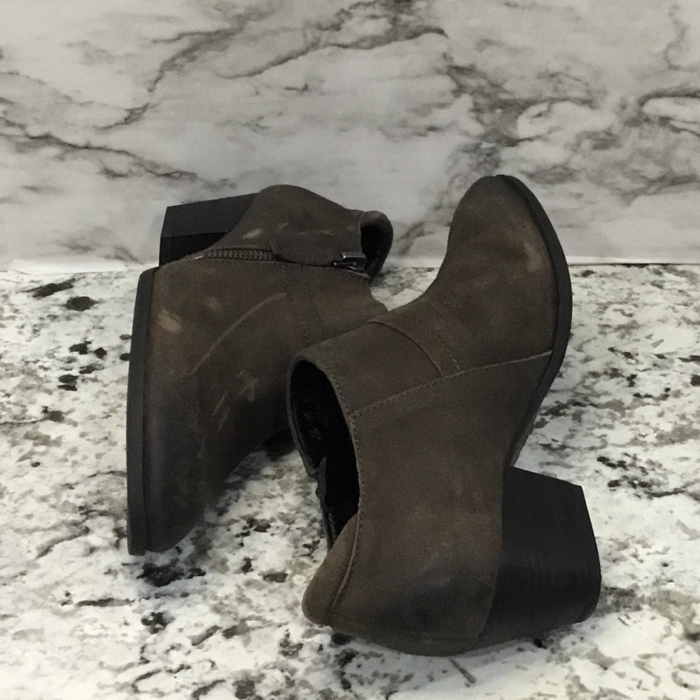 Franco Sarto Greco Suede Ankle   Boot Booties - Picture 13 of 13